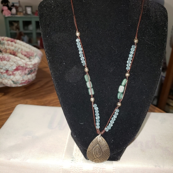 Beautiful Retired Silpada Sterling Silver Blue Grass Necklace - Picture 2 of 7